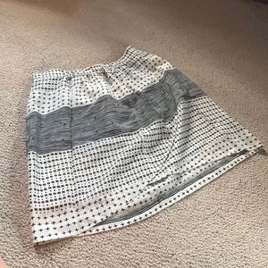 Patterned skirt